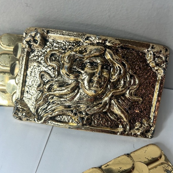 Vintage XL 36-44” Elastic Goldtone Metal Front Clasp Art Buckle Belt - Picture 4 of 8